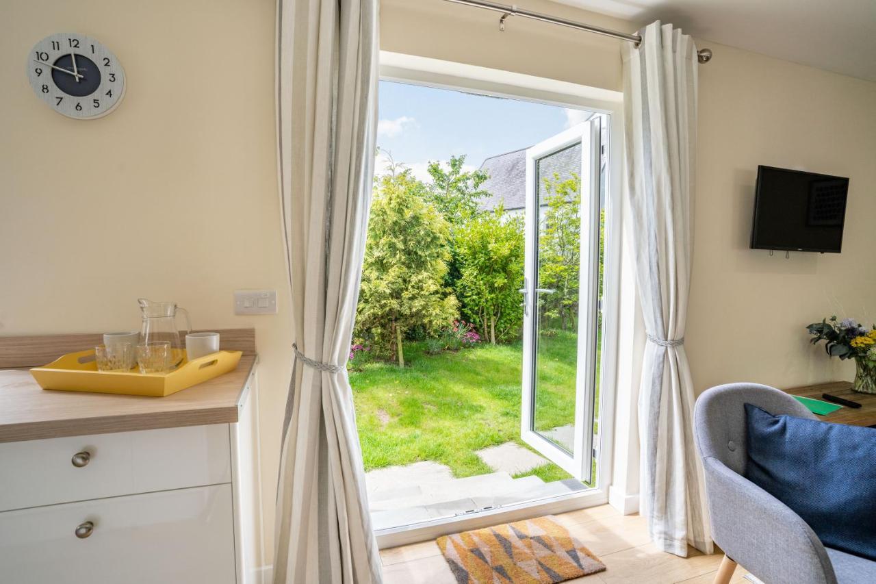 Ramsey Lodge Bier Wood Lodges Tenby Exteriör bild