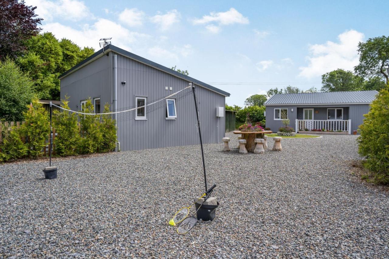 Ramsey Lodge Bier Wood Lodges Tenby Exteriör bild